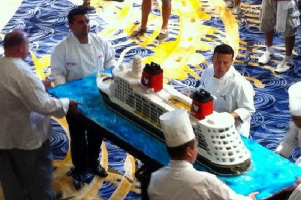 luxury-cruise-line-seeks-head-chef-job